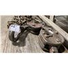 Image 3 : 2 HEAVY DUTY PLATE CLAMPS & 2 LIFTING CHAINS