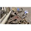 Image 6 : 2 HEAVY DUTY PLATE CLAMPS & 2 LIFTING CHAINS