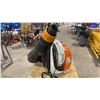 Image 2 : STIHL BR 450 COMMERCIAL GAS POWERED BACKPACK LEAF BLOWER