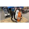 Image 2 : STIHL BR 450 COMMERCIAL GAS POWERED BACKPACK LEAF BLOWER