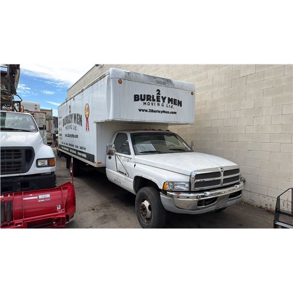 1999 DODGE RAM 3500, 2DR BOX TRUCK, WHITE, VIN 3B6MC36W4XM524303,