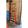 Image 1 : WERNER PODIUM 6' ORANGE CARBON FIBER INDUSTRIAL PLATFORM LADDER