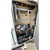 Image 21 : 2000 FORD F-750 SUPERDUTY 2DR GIRAFFE, WHITE, VIN 3FDXF75H2YMA36443,