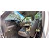Image 5 : 2000 FORD F-750 SUPERDUTY 2DR GIRAFFE, WHITE, VIN 3FDXF75H2YMA36443,
