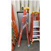 Image 2 : WERNER PODIUM MAX 4' ORANGE CARBON FIBER INDUSTRIAL PLATFORM LADDER