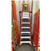 Image 1 : WERNER PODIUM MAX 6' ORANGE CARBON FIBER INDUSTRIAL PLATFORM LADDER