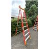 Image 3 : WERNER PODIUM MAX 6' ORANGE CARBON FIBER INDUSTRIAL PLATFORM LADDER