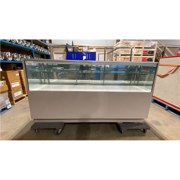 ILLUMINATED RETAIL DISPLAY CABINET WITH REAR SLIDING DOORS & 6 STORAGE DRAWERS