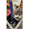Image 7 : CONTENTS OF GREY MOBILE CART OF ASSORTED AUTOMOTIVE ITEMS, FLOOR JACKS & HAND TOOLS