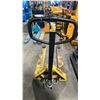 Image 1 : TSP5500 YELLOW 5500 LB CAPACITY PALLET JACK
