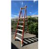 Image 2 : WERNER PODIUM 6' ORANGE CARBON FIBER INDUSTRIAL PLATFORM LADDER