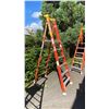 Image 3 : WERNER PODIUM 6' ORANGE CARBON FIBER INDUSTRIAL PLATFORM LADDER