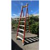 Image 2 : WERNER PODIUM 6' ORANGE CARBON FIBER INDUSTRIAL PLATFORM LADDER