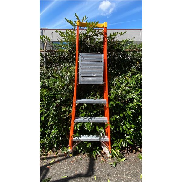 ALLRIGHT 4' ORANGE CARBON FIBER INDUSTRIAL PLATFORM LADDER