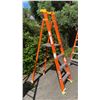 Image 4 : ALLRIGHT 4' ORANGE CARBON FIBER INDUSTRIAL PLATFORM LADDER