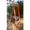 Image 3 : ALLRIGHT 2' ORANGE CARBON FIBER INDUSTRIAL PLATFORM LADDER