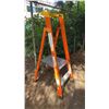 Image 3 : ALLRIGHT 2' ORANGE CARBON FIBER INDUSTRIAL PLATFORM LADDER