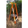 Image 3 : ALLRIGHT 2' ORANGE CARBON FIBER INDUSTRIAL PLATFORM LADDER