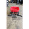 Image 2 : WESTERN 85101 RED WALK BEHIND COMMERCIAL SALT SPREADER