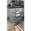 Image 1 : 1000L LIQUID STORAGE CONTAINER WITH COMMERCIAL SALT BRINE SOLUTION
