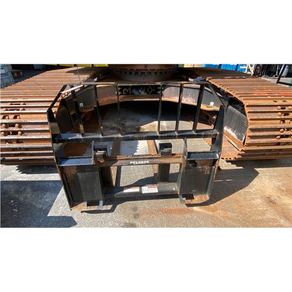 KUBOTA PFL5648 BLACK 46" SKID STEER HEADACHE RACK ATTACHMENT WITH 48" FORKS 5,500 CAPACITY