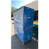 Image 3 : LARGE METAL MOBILE ILLUMINATED CONTRACTORS DRAFTING WORKSTATION