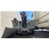 Image 12 : 16' ALUMINUM BOAT WITH CANOPY FRAME, LEXAN WINDSHIELD, ALUMINUM GAS TANK, MERCURY 75 OUTBOARD GAS