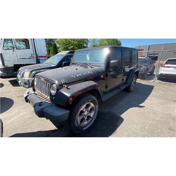 2018 JEEP WRANGLER UNLIMITED, 4DRSW, BLACK, VIN 1C4HJWEG7JL872975,