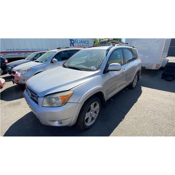2007 TOYOTA RAV4 LIMITED, 4DRSW, GREY, VIN JTMBK31VX75012720,