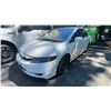 Image 1 : 2010 HONDA CIVIC, 4DRSD, WHITE, VIN 2HGFA1E66AH009200,