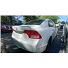 Image 3 : 2010 HONDA CIVIC, 4DRSD, WHITE, VIN 2HGFA1E66AH009200,