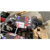 Image 2 : PALADIN X1975D HYDRAULIC AUGER EXCAVATOR ATTACHMENT