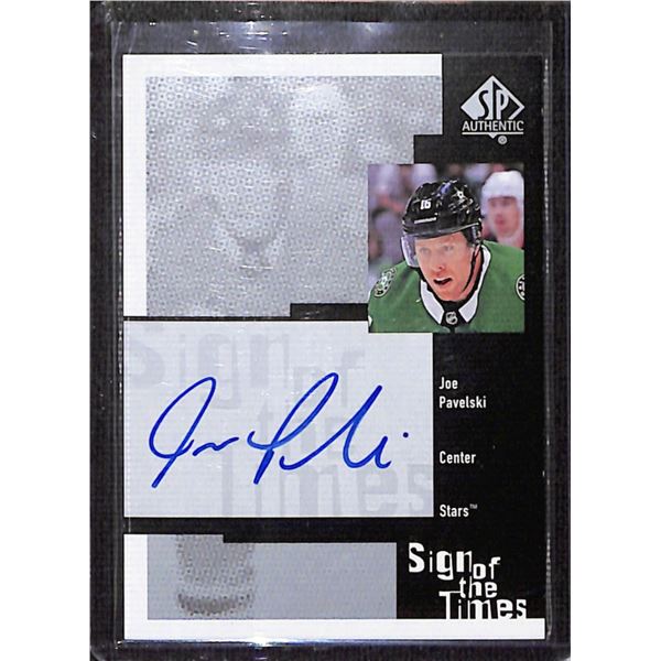2019-20 SP Authentic '99-00 Retro Sign of the Times #RSOTTJP Joe Pavelski BV $30