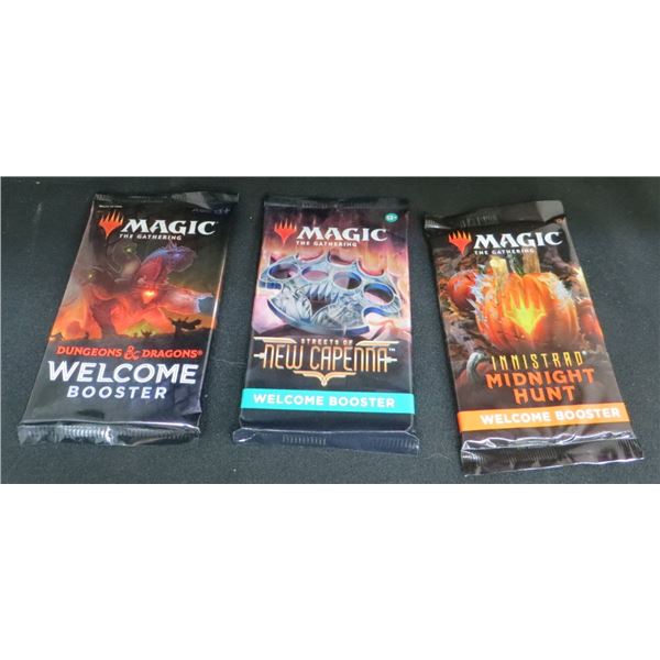3 Sealed Packs OF Magic The Gathering Midnight Hunt, Dungeons & Dragons & Streets Of New Capenna