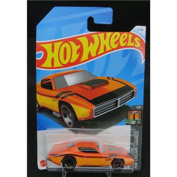 Hot Wheels HW Dream Garage Custom Otto