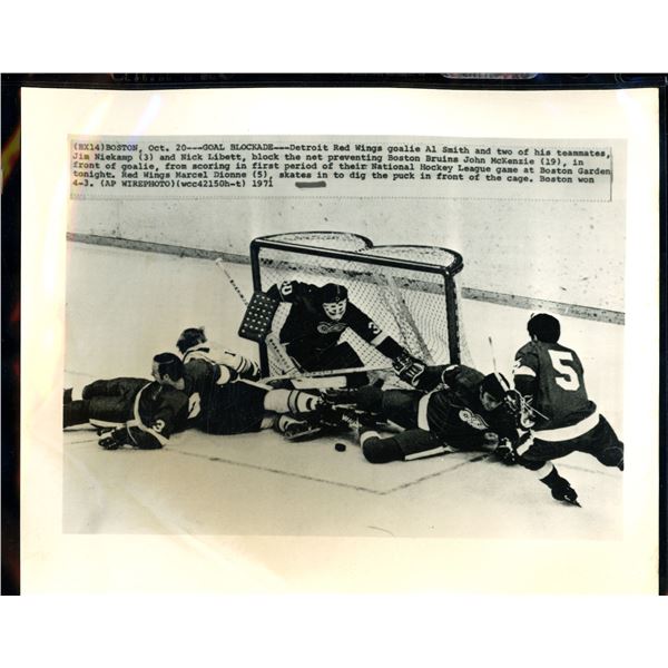 Vintage Original Black & White 8x10 Wire Photo Detroit Red Wings VS Boston Bruins