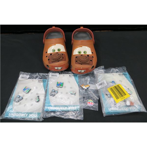 Mater Crosc Size 5 Womens + New Crocs Charms