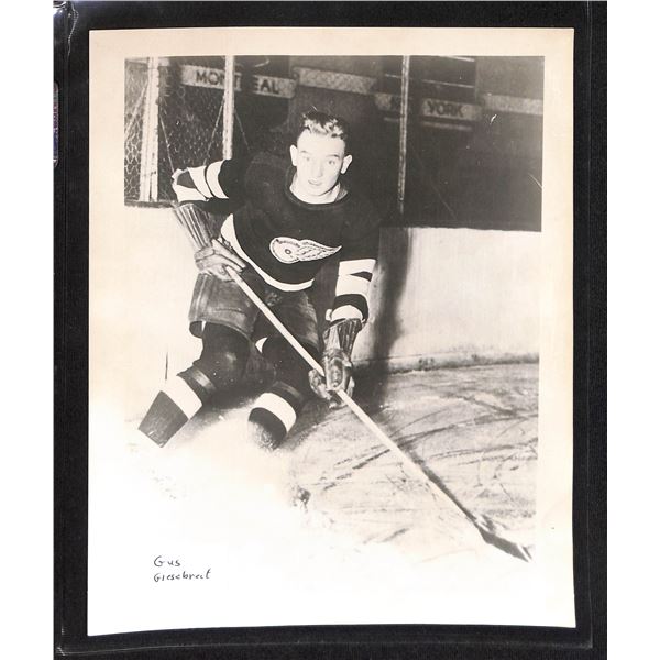 Vintage Original 8x10 Black & White Photo Detroit Red Wings Gus Giesebrect
