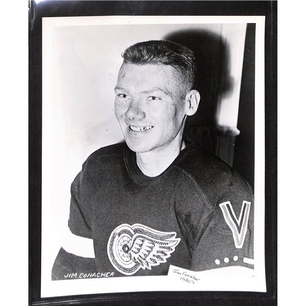 Vintage Original 8x10 Black & White Photo Detroit Red Wings Jim Conacher