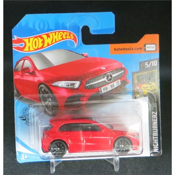 Hot Wheels NightBurnerz '19 Mercedes-Benz-A-Class Short Card