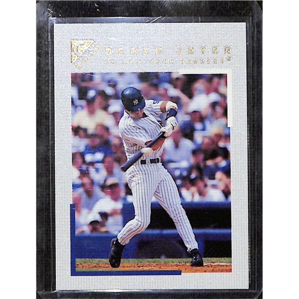 2000 Topps Gallery #95 Derek Jeter