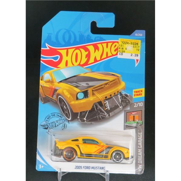 Hot Wheels 2005 Ford Mustang