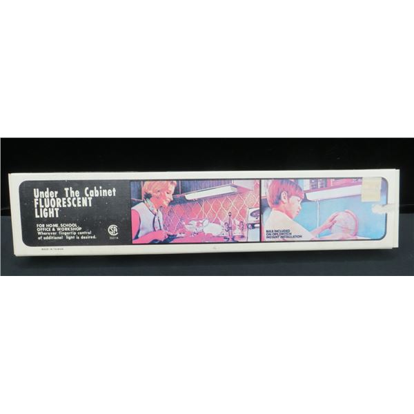 Vintage Under The Cabinet Fluorescent Light