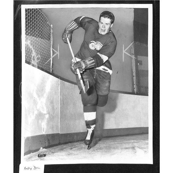 Vintage Original 8x10 Black & White Photo Detroit Red Wings Billy Dea