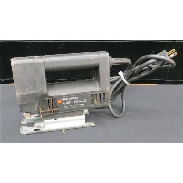 Black & Decker Variable Speed Jig Saw Electric -- Tested & Works --