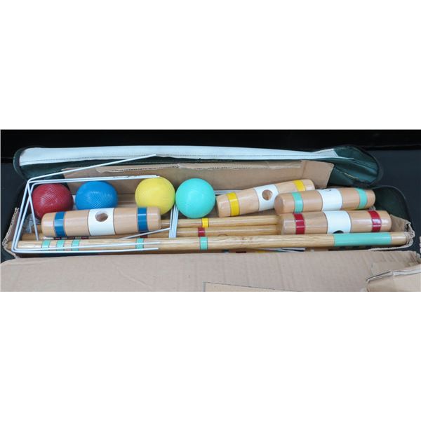 Wooden Backyard Croquet set with Carry Case