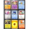 Image 1 : Lot Of 18 Various Pokemon Collector Cards