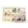 Image 1 : 15 PIECES OF NEW JEWELERY IN STORAGE TRAY