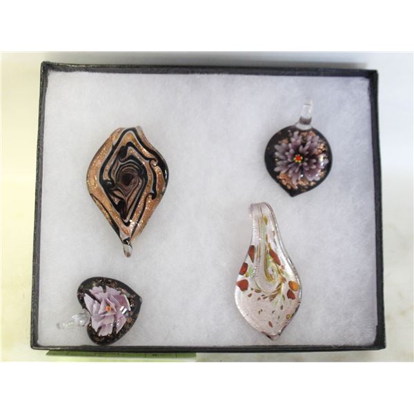 4 VTG. HANDB.  MURANO LAMPWORK GLASS PEND.