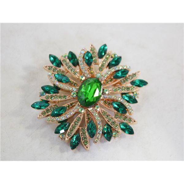 VINTAGE STYLE ELEGANT GREEN FLOWER BROOCH